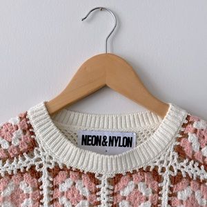 Crochet sleeveless shirt